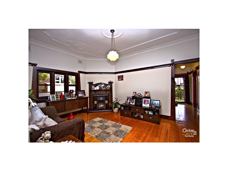 7 Shaw Avenue, Earlwood NSW 2206