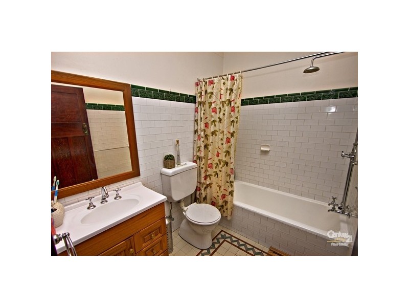 7 Shaw Avenue, Earlwood NSW 2206