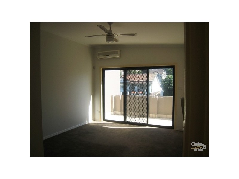 4 Bass Road, Earlwood NSW 2206