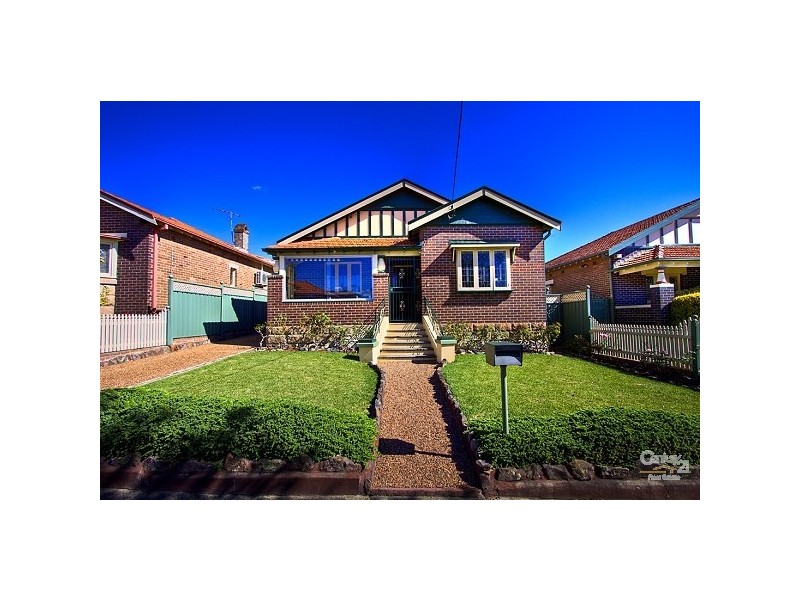 6 Francis Street, Earlwood NSW 2206