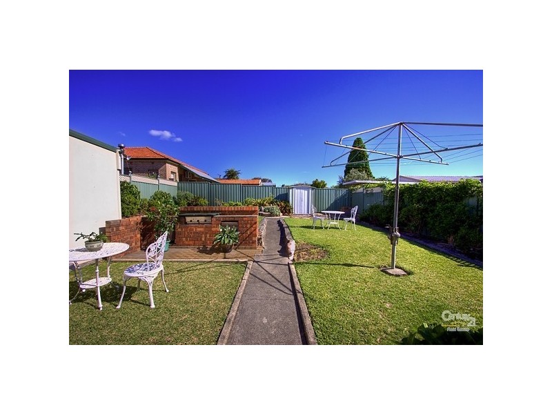 6 Francis Street, Earlwood NSW 2206