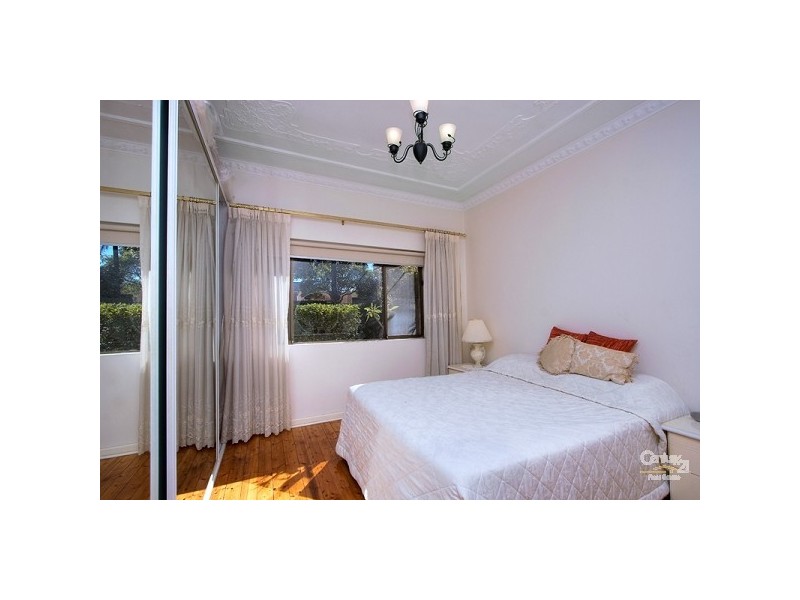 30 Earlwood Avenue, Earlwood NSW 2206