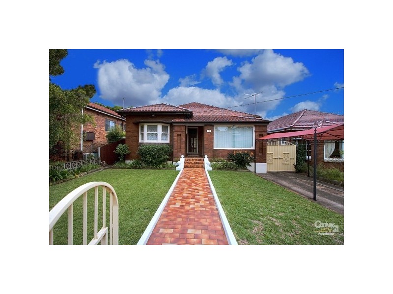13 Glenview Avenue, Earlwood NSW 2206