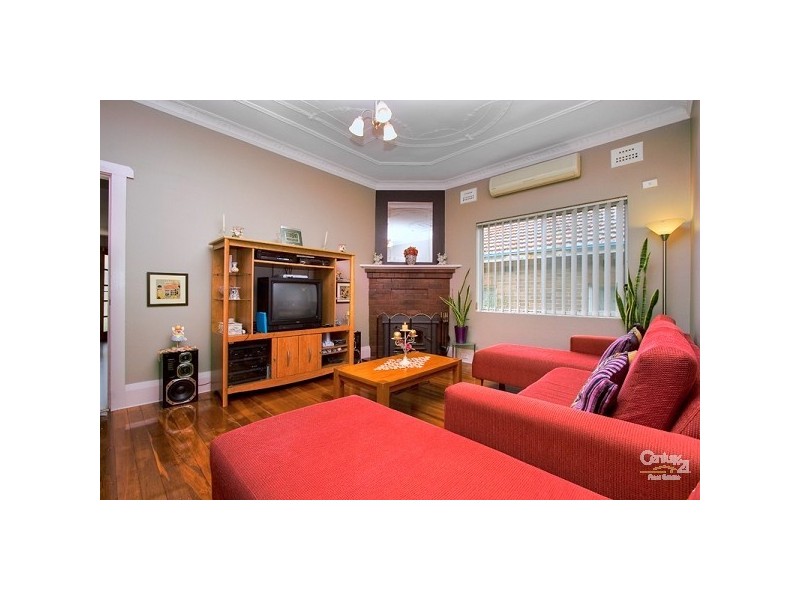 13 Glenview Avenue, Earlwood NSW 2206
