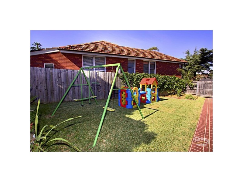 11 Lofts Avenue, Roselands NSW 2196