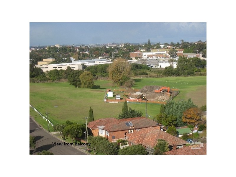 8 Highland Crescent, Earlwood NSW 2206