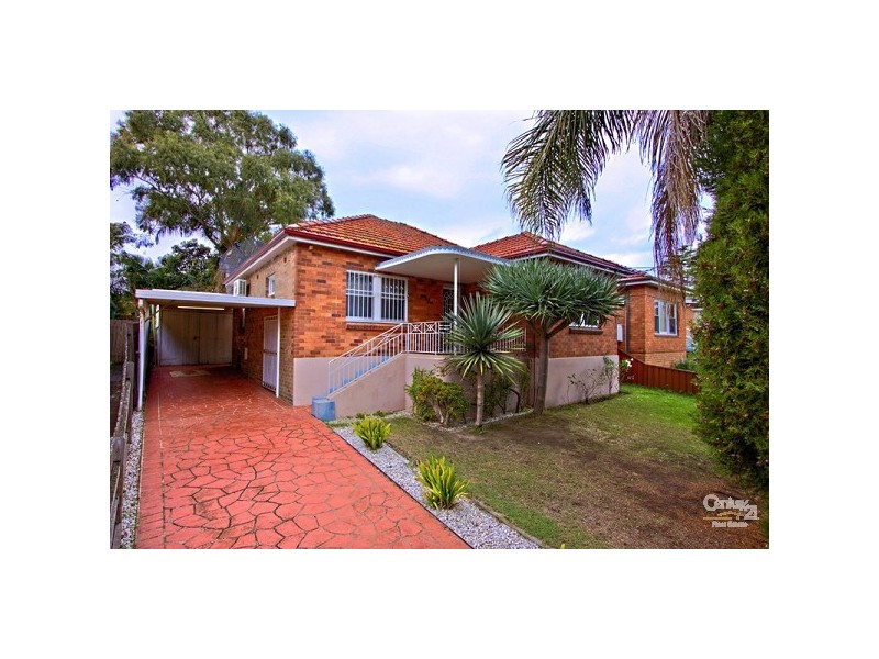 4 Douglas Street, Earlwood NSW 2206