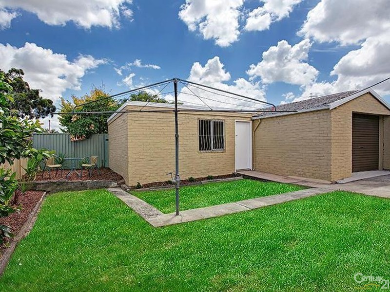 329 William Street, Kingsgrove NSW 2208