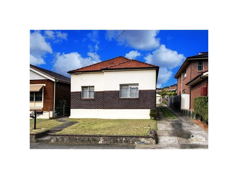 10 River Street, Earlwood NSW 2206