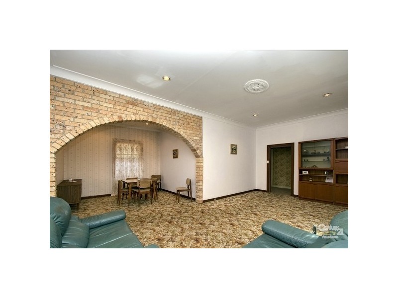 10 River Street, Earlwood NSW 2206