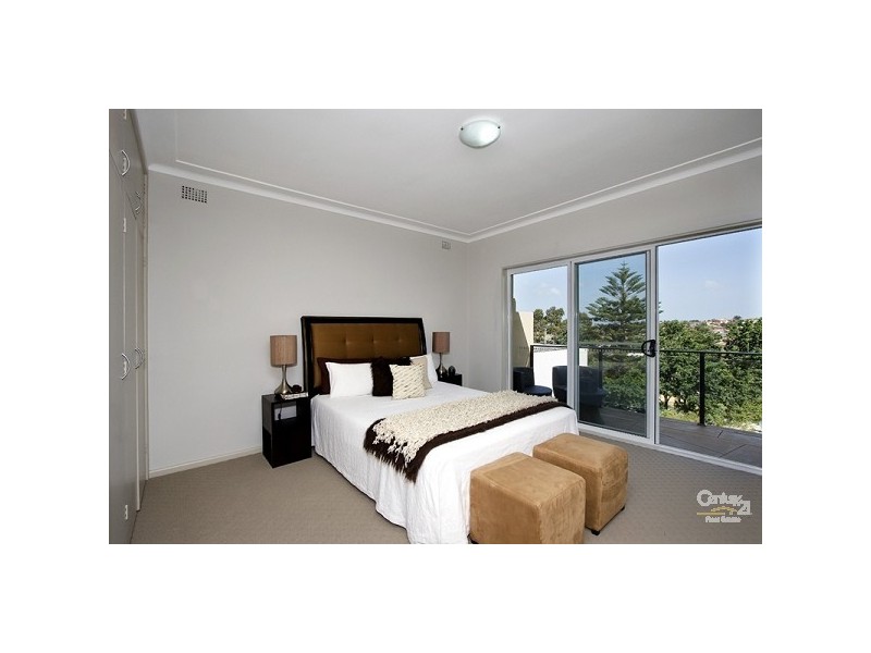 17 Wavell Parade, Earlwood NSW 2206