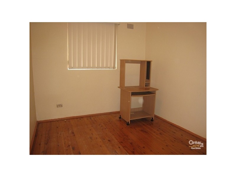 2/7 Fletcher Street, Campsie NSW 2194