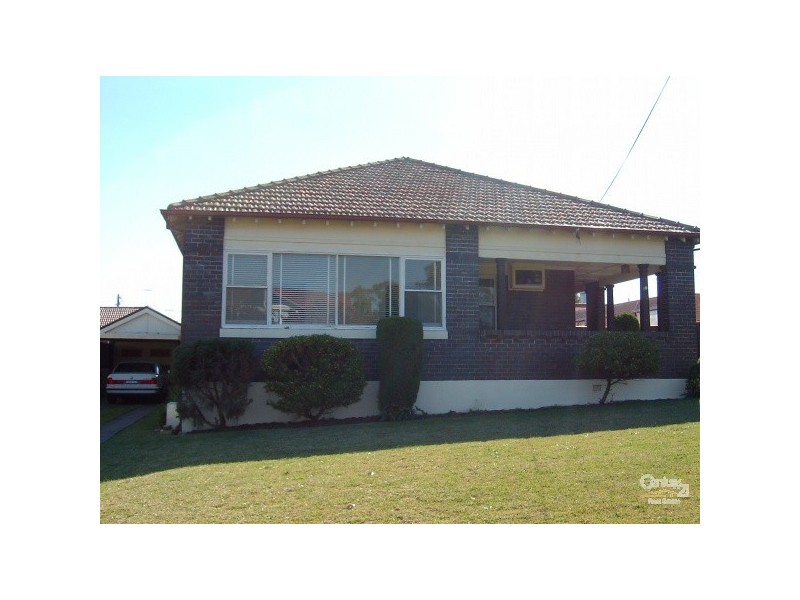 9 Farnham Avenue, Roselands NSW 2196