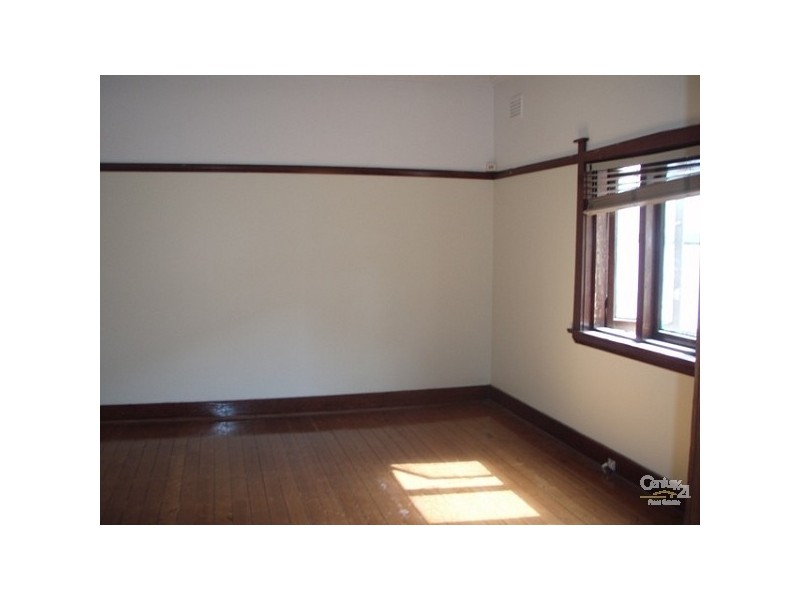 91 Wardell Road, Earlwood NSW 2206