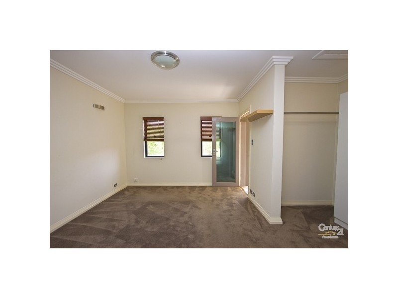 23 Woodlawn Avenue, Earlwood NSW 2206