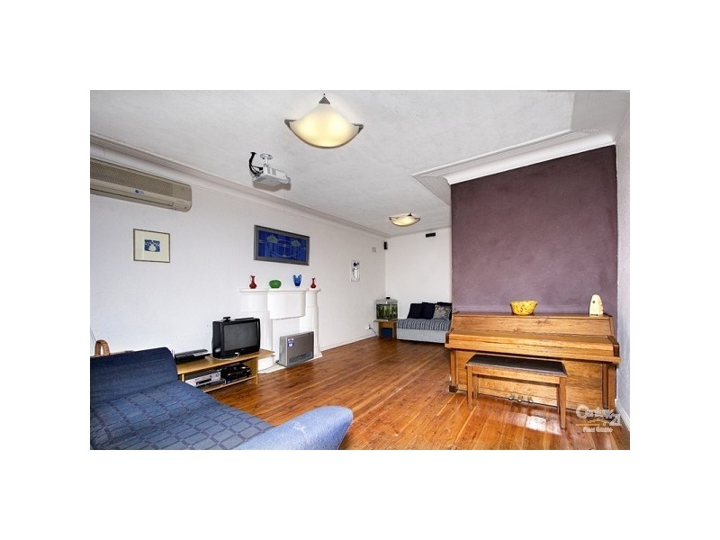 39 Macquarie Road, Earlwood NSW 2206