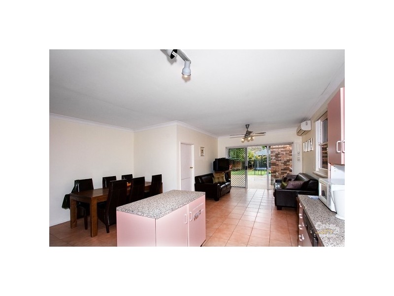 39 Macquarie Road, Earlwood NSW 2206