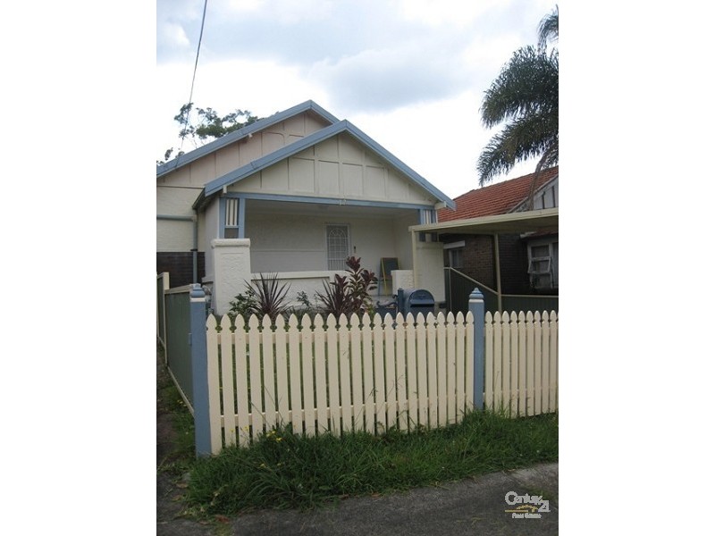 12 Leonora Street, Earlwood NSW 2206