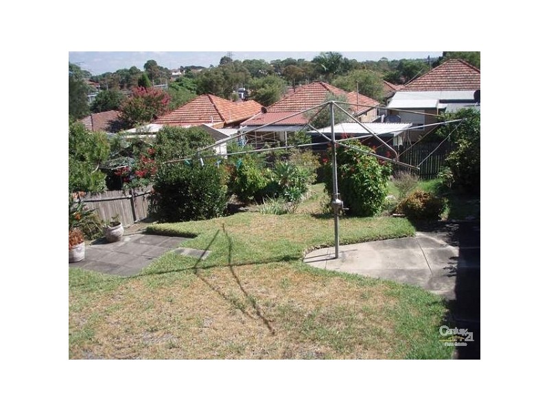 17 Mooney Avenue, Earlwood NSW 2206