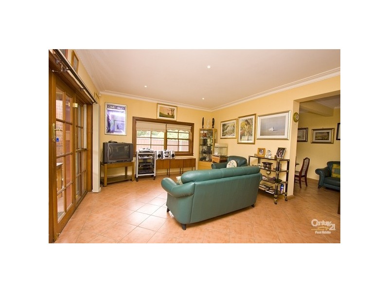 31 Earlwood Avenue, Earlwood NSW 2206