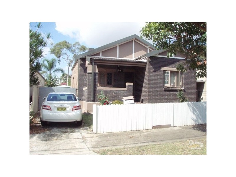 8 Liney Avenue, Clemton Park NSW 2206