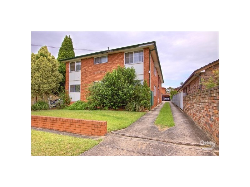 5/10 Dunkirk Avenue, Kingsgrove NSW 2208
