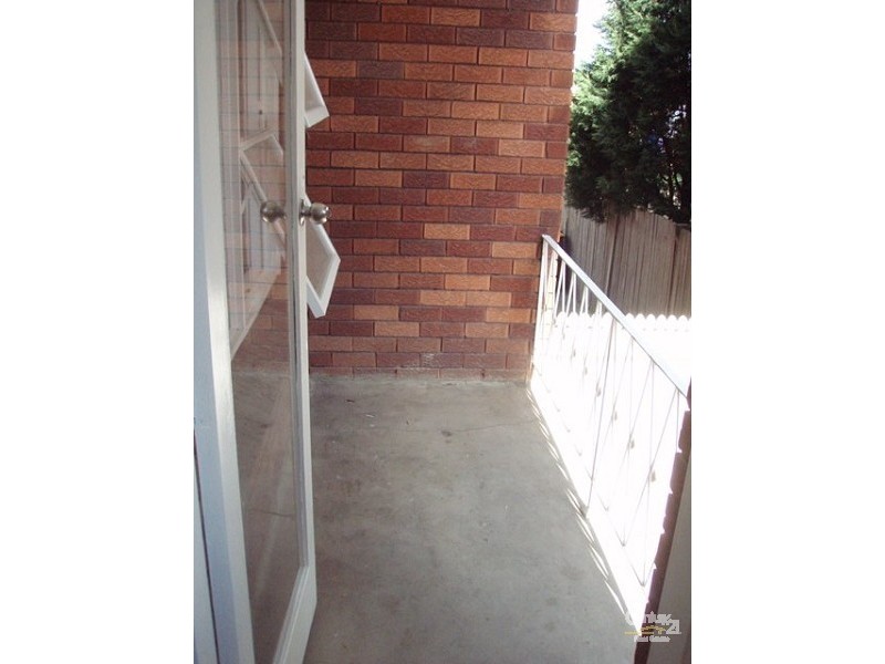 2/1 St Jude Crescent, Belmore NSW 2192