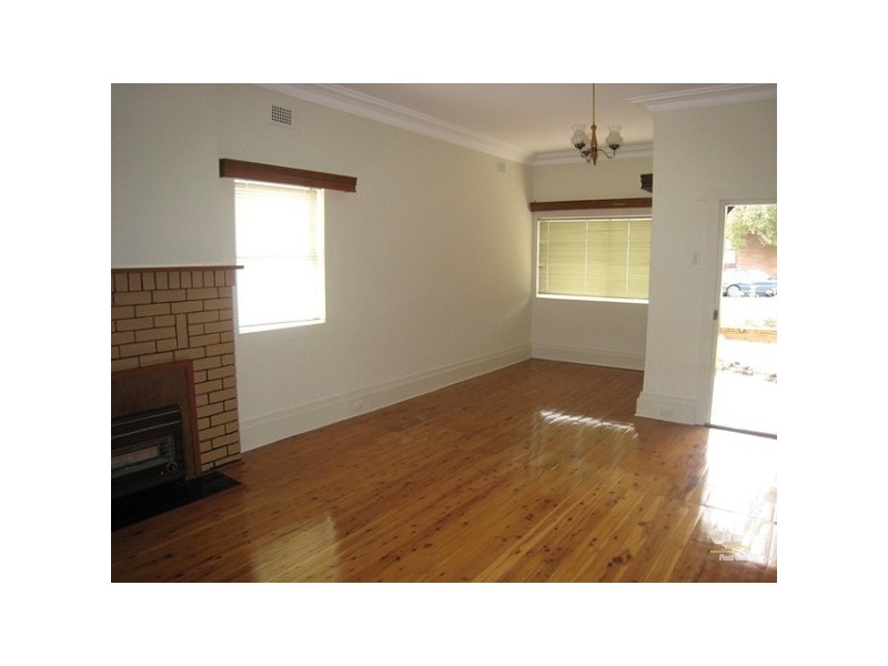 174 Bayview Avenue, Earlwood NSW 2206