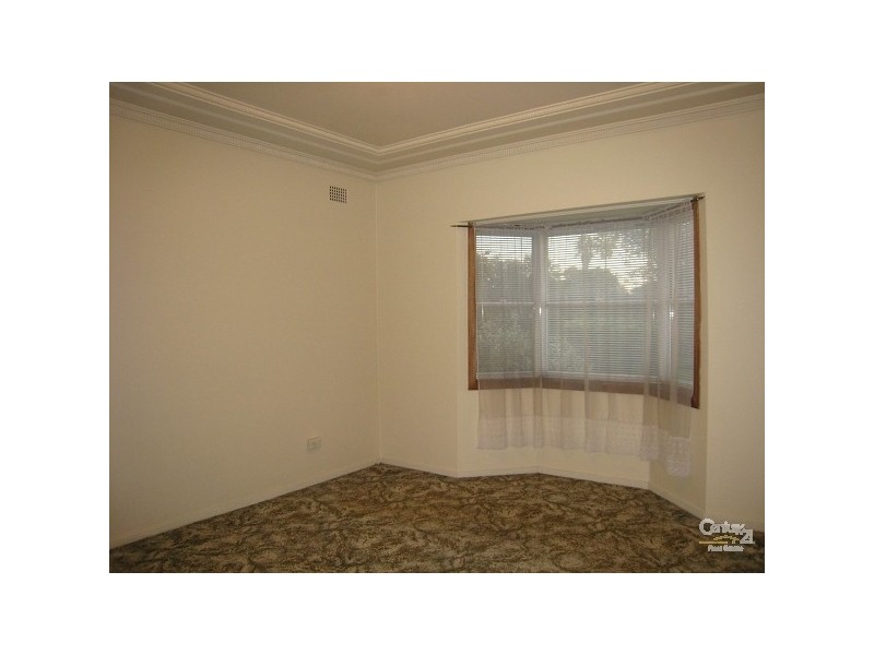 9 Wyatt Avenue, Earlwood NSW 2206