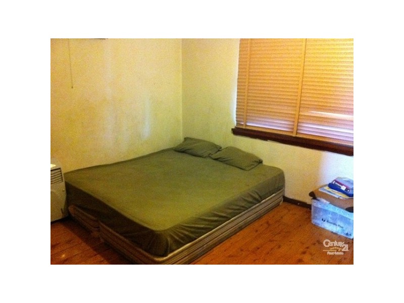 8 Royal Place, Bardwell Park NSW 2207