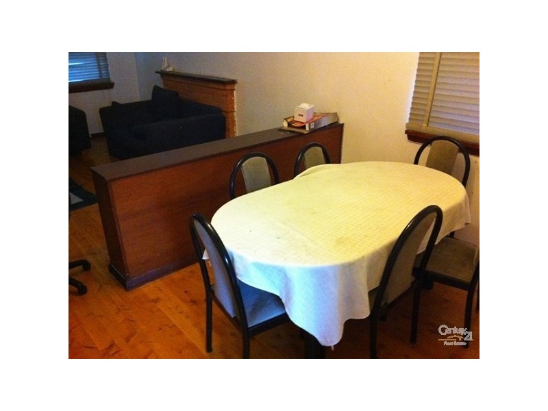 8 Royal Place, Bardwell Park NSW 2207