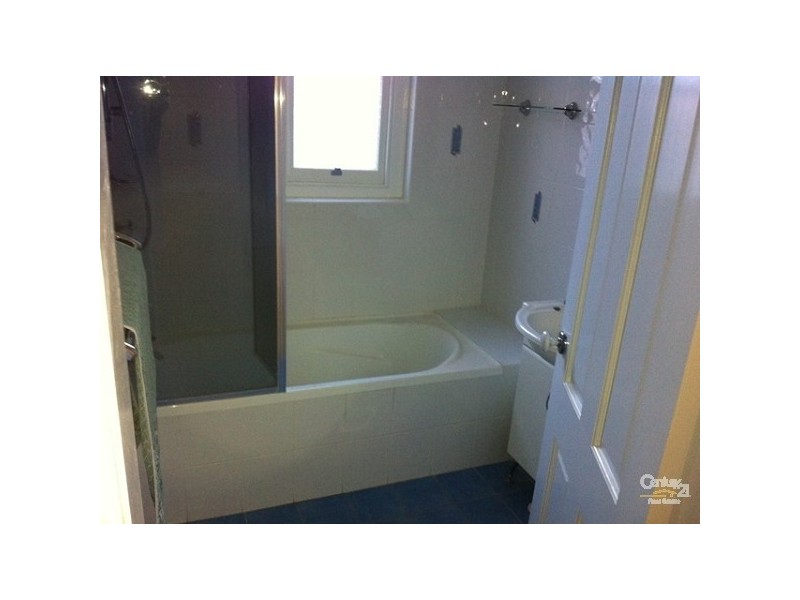 573 Homer Street, Earlwood NSW 2206