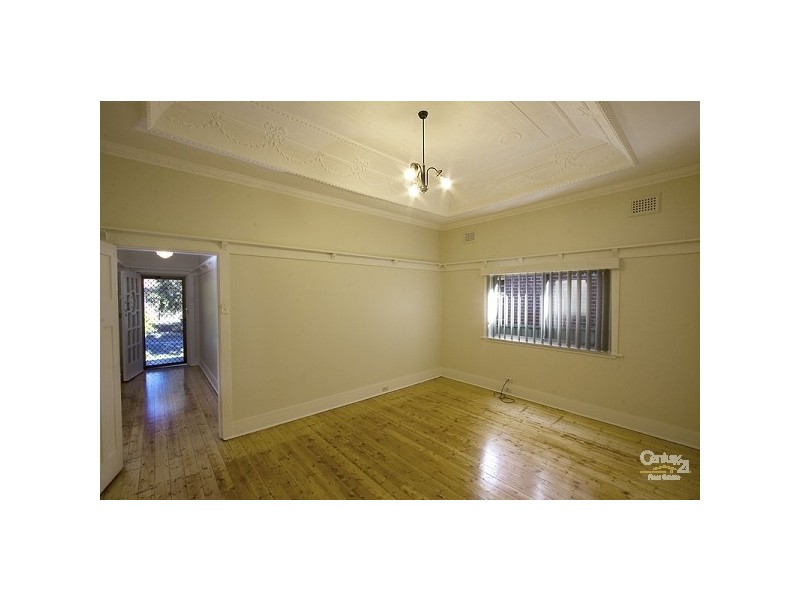 29 Pembroke Avenue, Earlwood NSW 2206