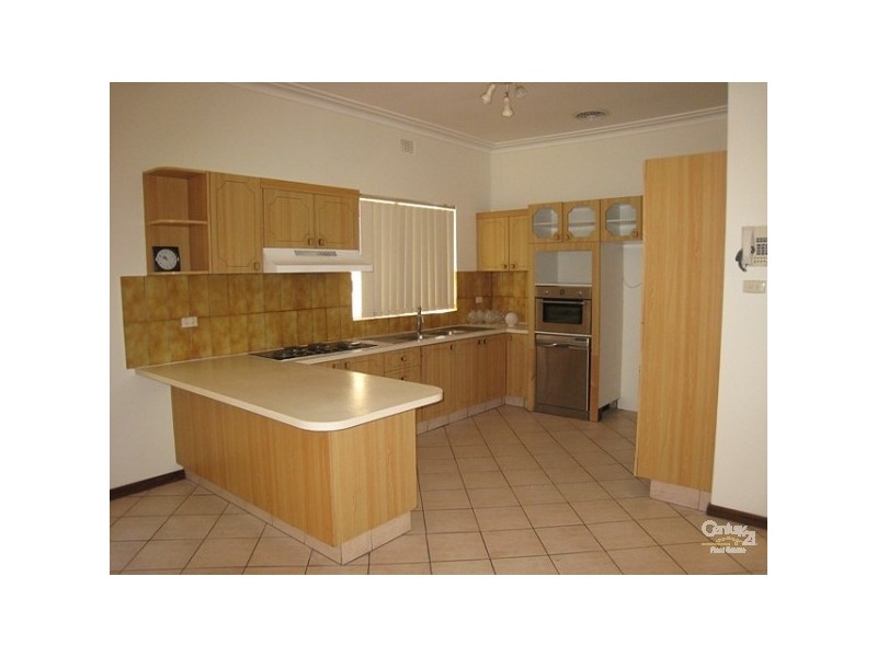 10 Barnes Avenue, Earlwood NSW 2206