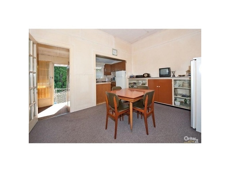 27 Caroline Street, Earlwood NSW 2206