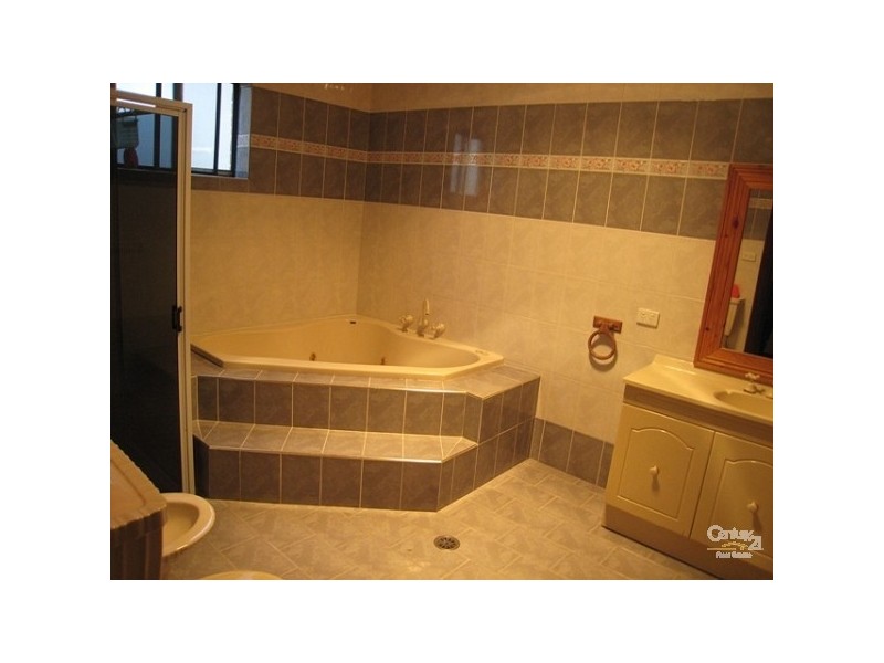 32 Francis Street, Earlwood NSW 2206