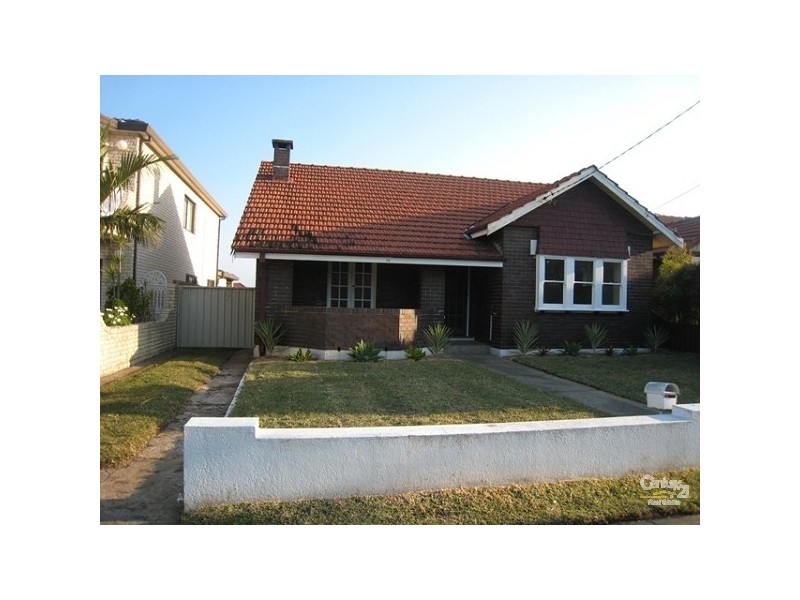 76 Gueudecourt Avenue, Earlwood NSW 2206