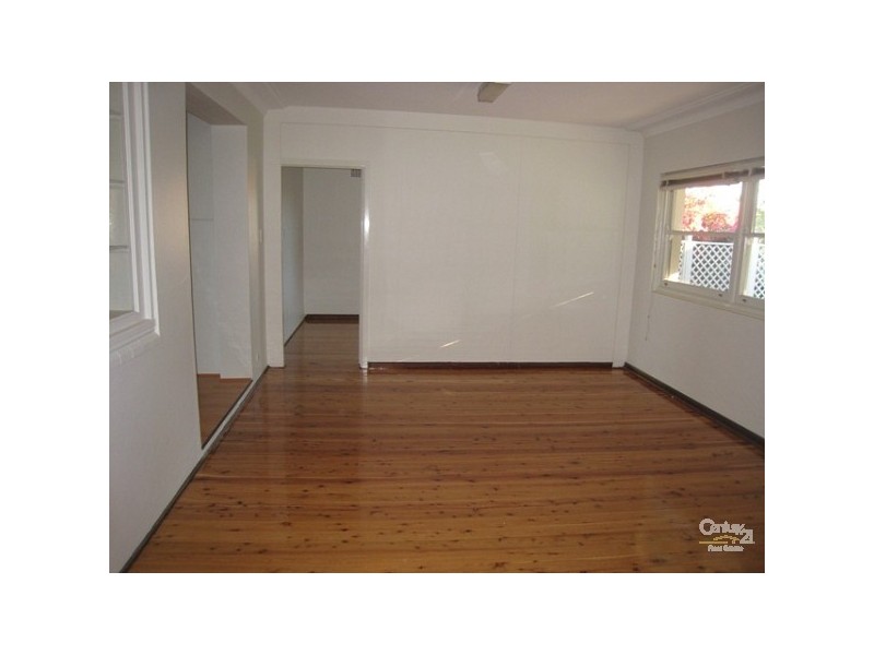 3 Gueudecourt Avenue, Earlwood NSW 2206