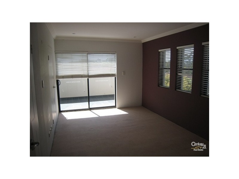 51 Easton Avenue, Sylvania NSW 2224