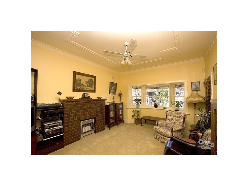 25 Ronald Avenue, Earlwood NSW 2206