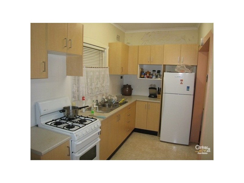 1/18 Fricourt Avenue, Earlwood NSW 2206