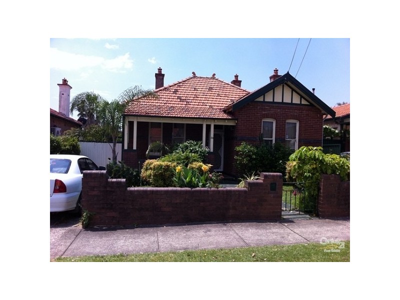 24 Highworth Avenue, Bexley NSW 2207