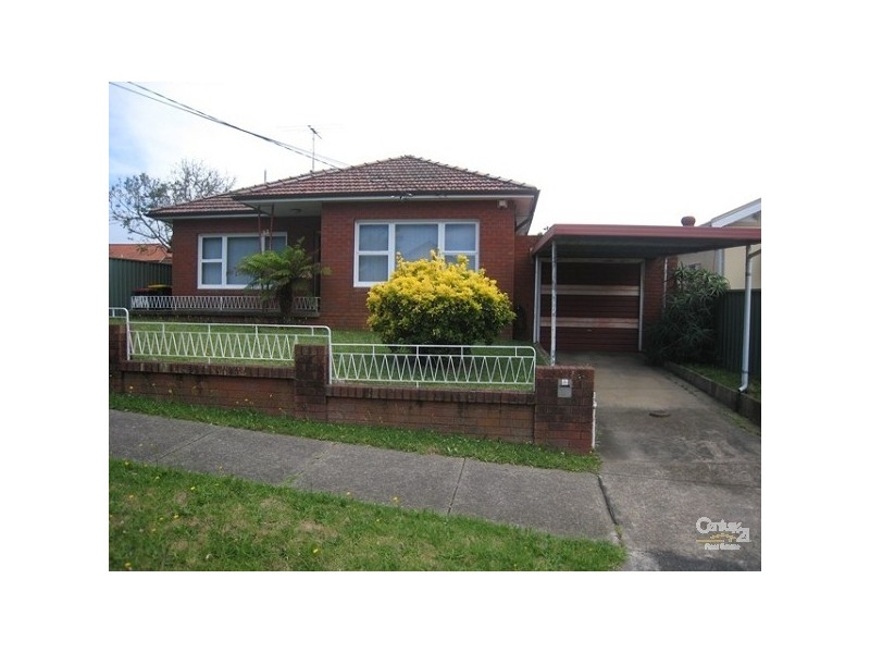 33 Bass Road, Earlwood NSW 2206