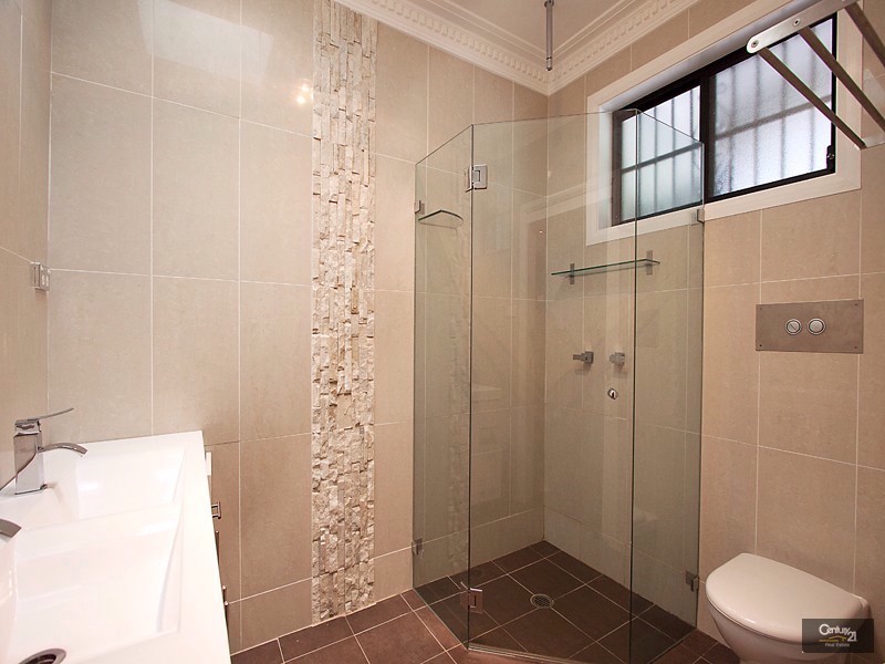 3 Pomroy Avenue, Earlwood NSW 2206