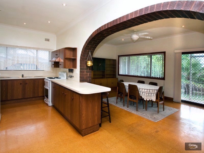 1 Gretchen Avenue, Earlwood NSW 2206