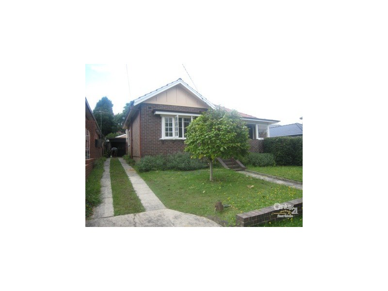 6 Vimy Street, Earlwood NSW 2206