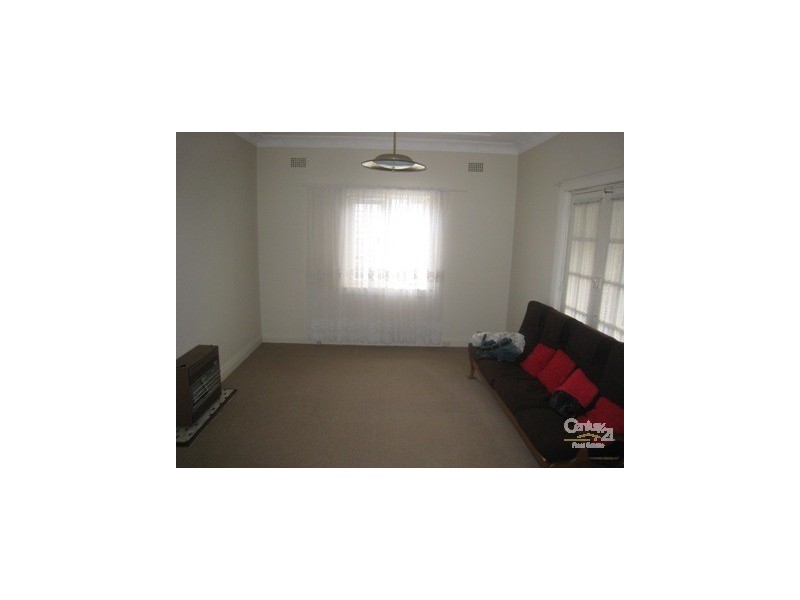 6 Vimy Street, Earlwood NSW 2206