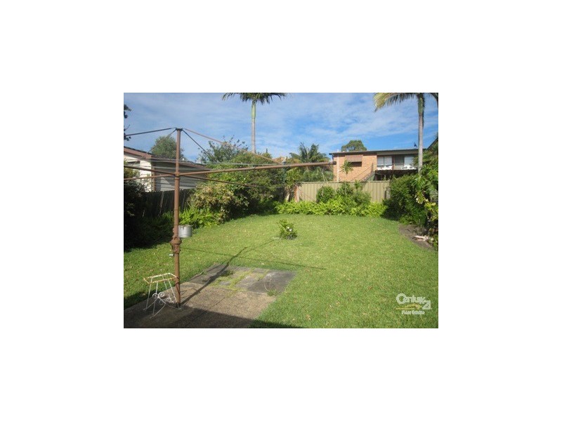 11 Roy Street, Kingsgrove NSW 2208