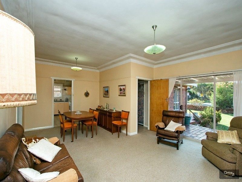 20 Moorefields Road, Kingsgrove NSW 2208