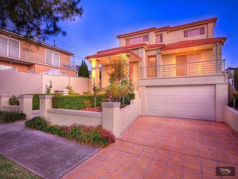 2 Fleet Avenue, Earlwood NSW 2206